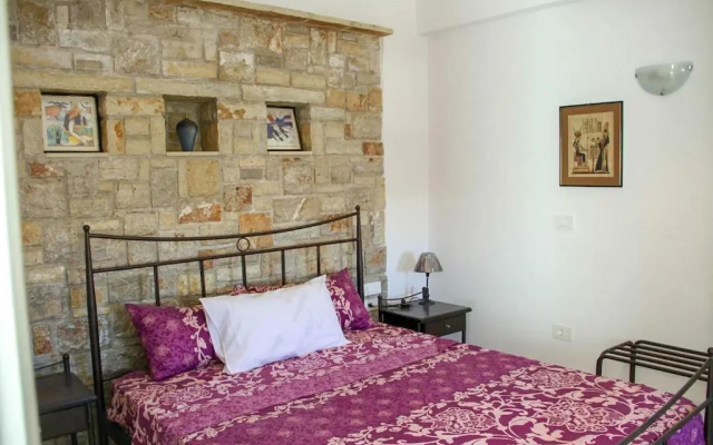 ΑΡΙΩΝ Village & Suites