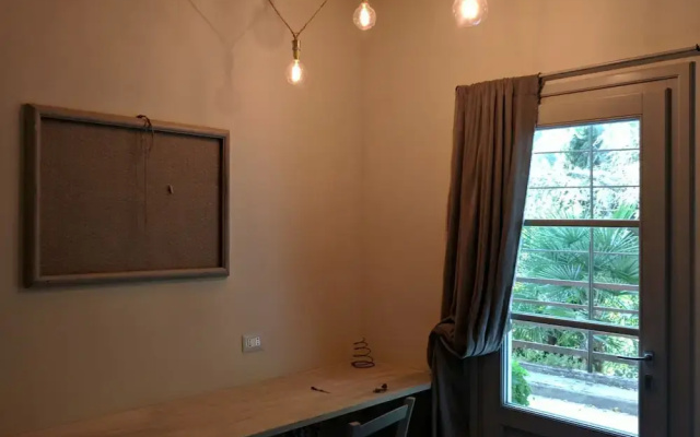 Room-double Room With Services
