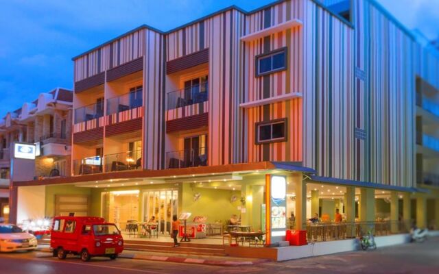 Anda Beachside Hotel вид на фасад