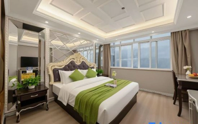 Xixiangfeng Hotel(Guigang Wanda)