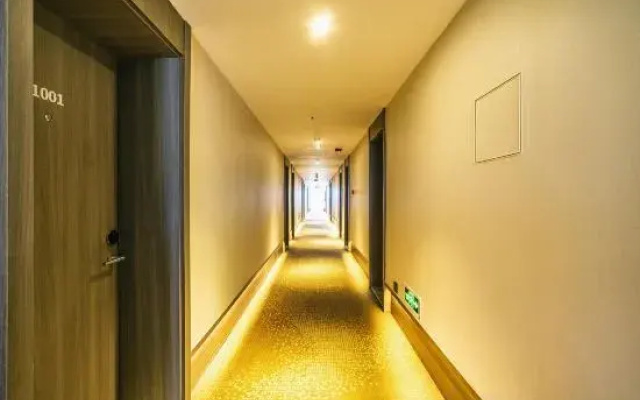 Hanting Hotel Qingdao Xianggang Zhong Road Aofan Center