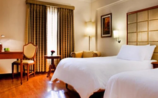 The Luxury Club at Le Meridien, Ahmedabad, India