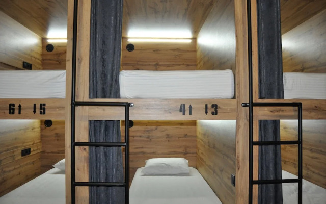 Sofa Hostel