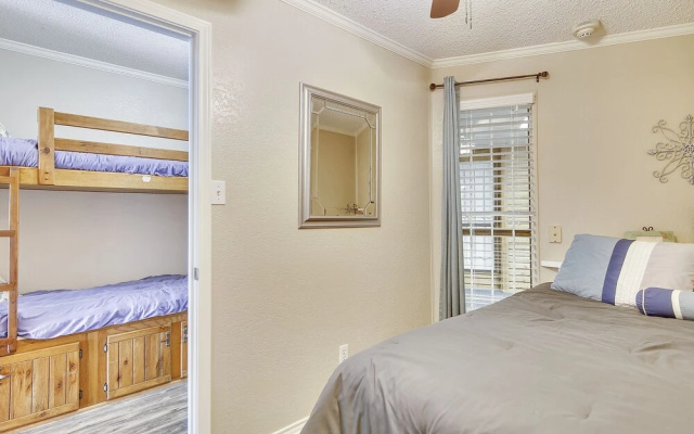 Casa Del Mar Beach Suites