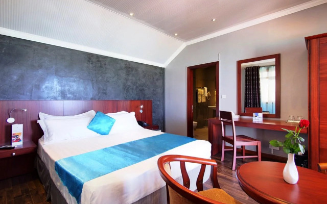 Gold Beach Resort