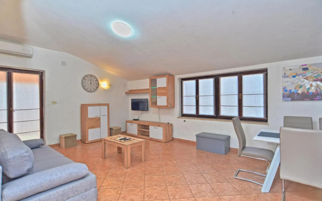 House Natasa 2133