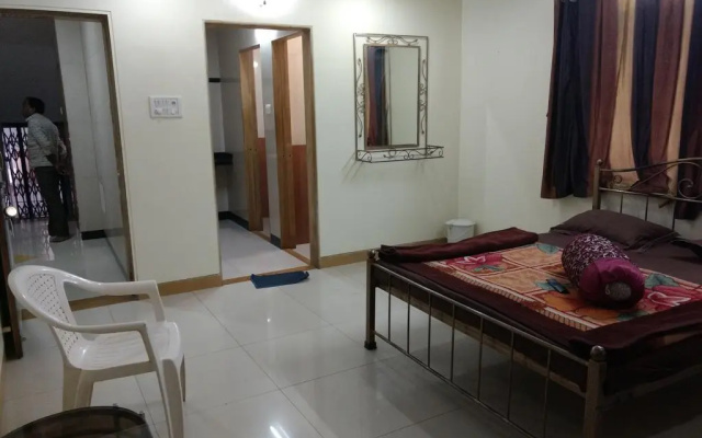 Hotel Shanti Palace