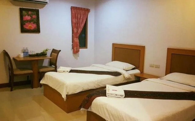 Klongsak Resort