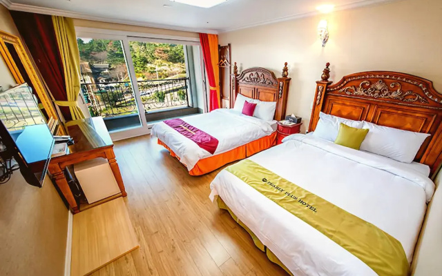 Hotel Pearly Plus