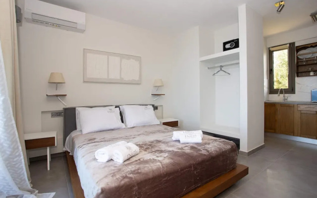 Eneos Boutique Residence - Koroni Garden Gem