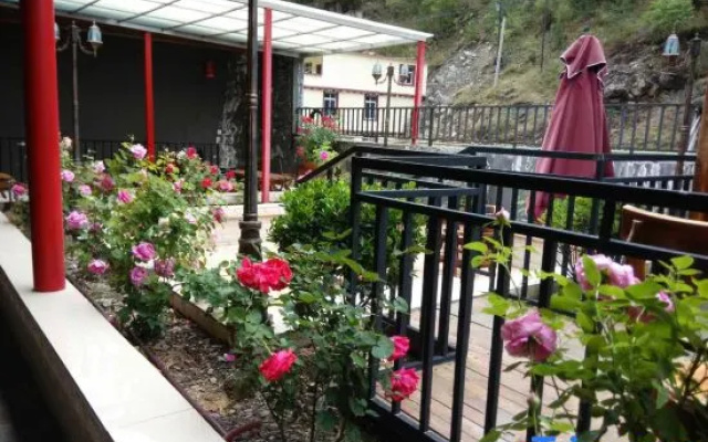 Yajiang Motel Tibet