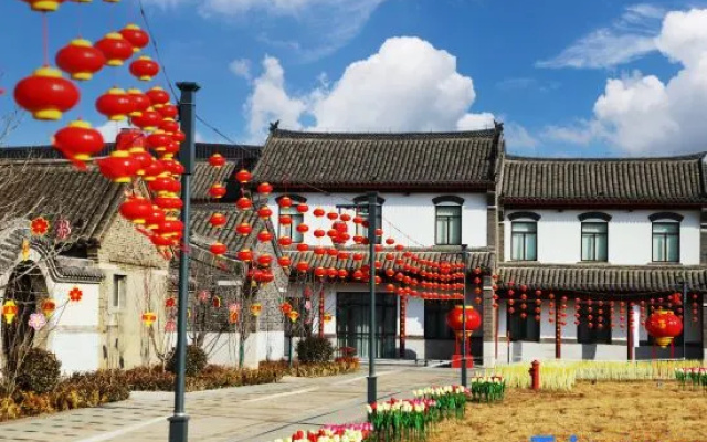 Qixia Mu's Manor Jinshe Hotel