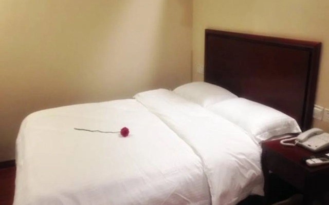 GreenTree Inn AnHui FuYang YingShang ZhongShan Road Express Hotel