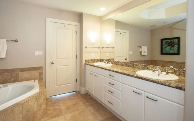 Two-bedroom With Breathtaking Views - Unit Crd0309