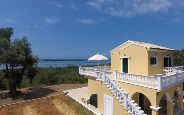 Villa Menethea Sea View - 5min from Issos beach