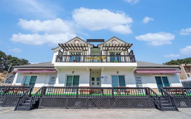 Gangneung Five Moon Pension
