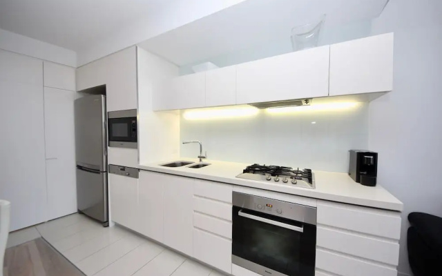 The Oracle Broadbeach 906