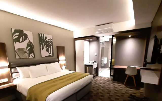 Copperwood Hotel and Conferencing