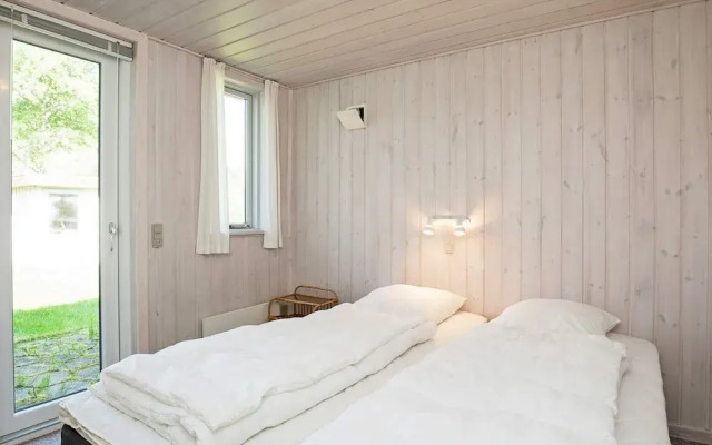Luxurious Holiday Home in Hurup Jutland with Hot Tub