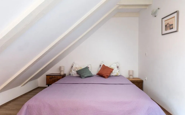 Old Town Baroque Palace Accommodation