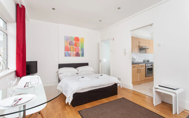 Private Studio - Wardour Street - Berwick Street