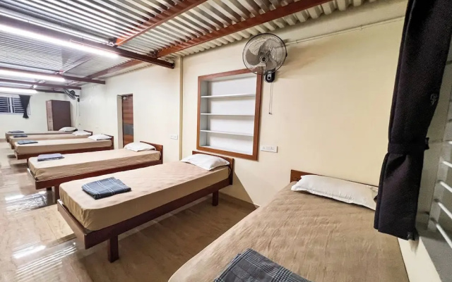 Shri Amman Residency