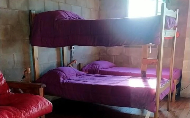 Pie De Via Hostel