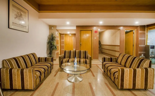 Celebrity Boutique Hotel by OYO Rooms