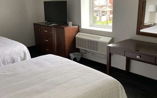 Elker Inn & Suites