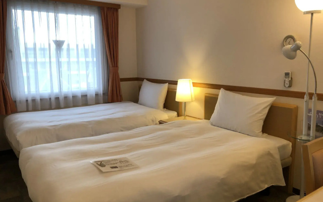 Toyoko Inn Saitama Toda Koen Station Nishi