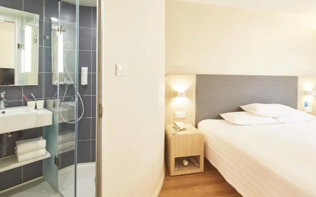 Hanting Hotel Shanghai Jinshan Square