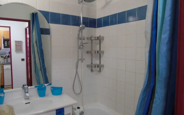 Lou Services Apartment CHAV43 LSI 001