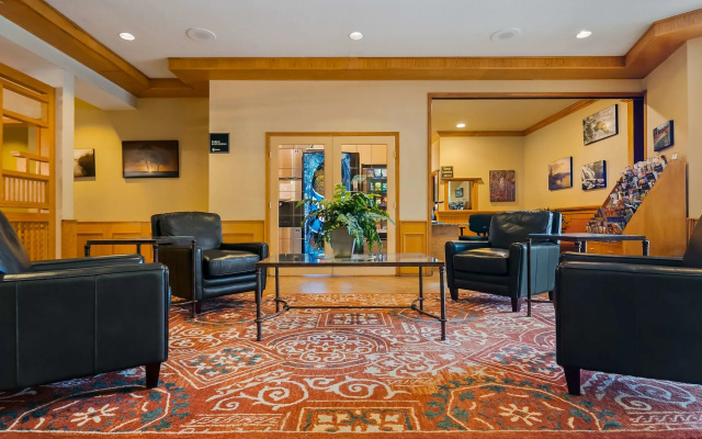 Invermere Inn