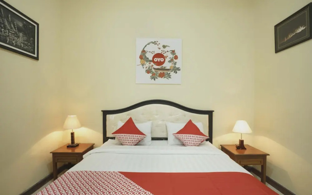 Ndalem Maharani Guest House