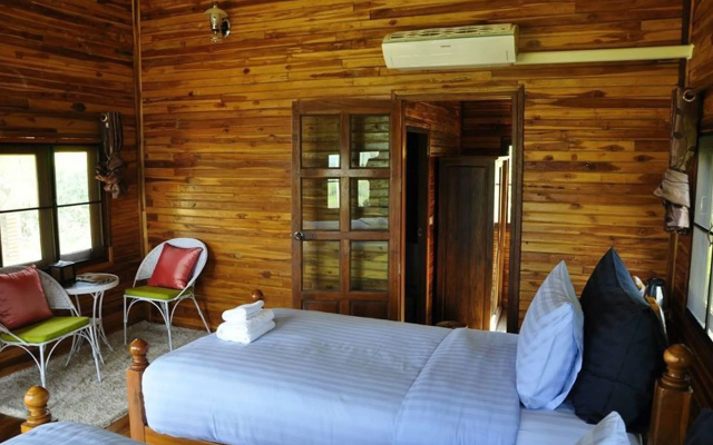 Mai Ngern Mai Thong Resort
