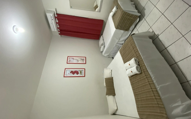Center 1 Hotel