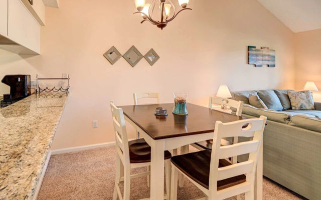 Myrtle Beach Beach Golf Villa w/ Community Pool!