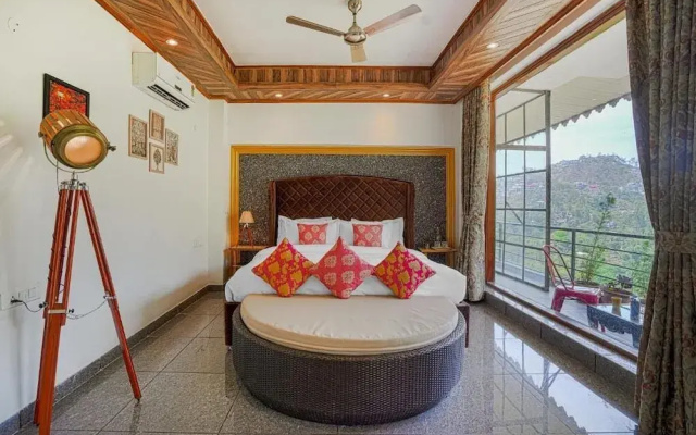 ELIVAAS Dilli House Villa with Pvt pool