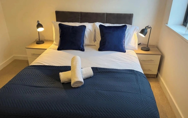 The Square Apartments Flat 5