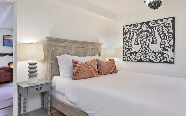 Tesuque Outpost 3 Suites Mountain Views