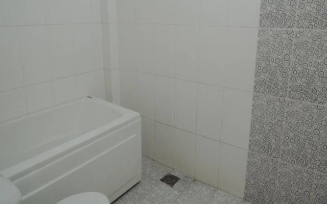 Trang Hoang Motel
