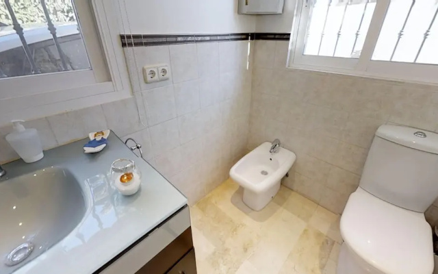 Great Villa Near Beach