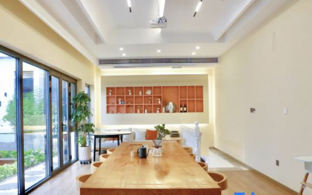 LuoLanXiao ZhuSpacious;PanoramicMountain Views; Designer Garden Boutique Inn