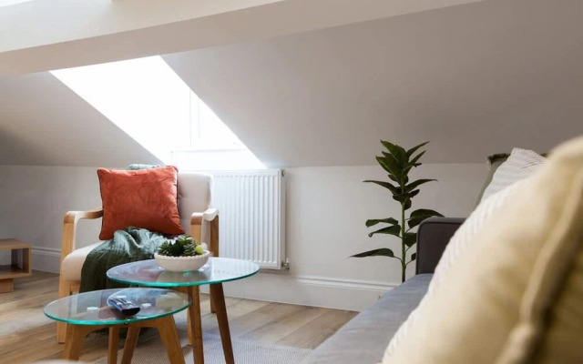 Central Harrogate Beautiful Bright 1-bedroom Apartment