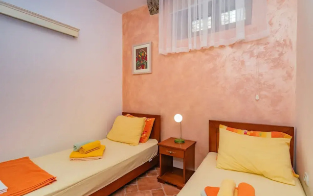 Apartment Bigovo Veljic-traste