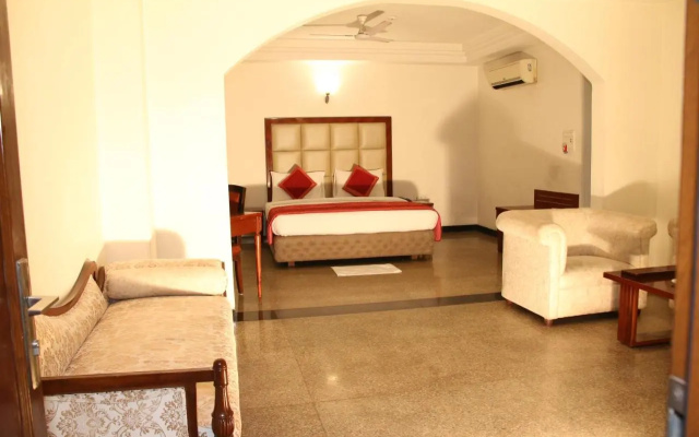 Lavanya Motel