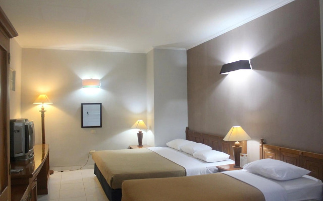 Hotel Winotosastro Garden