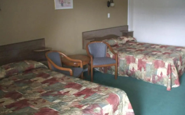 Travellers Motel