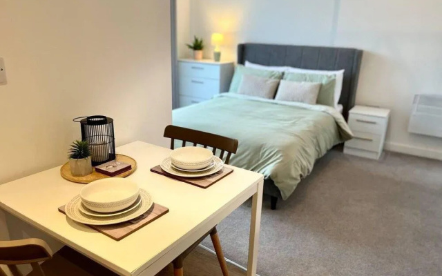 Cosy Studio Apartment - Chavasse Apartments