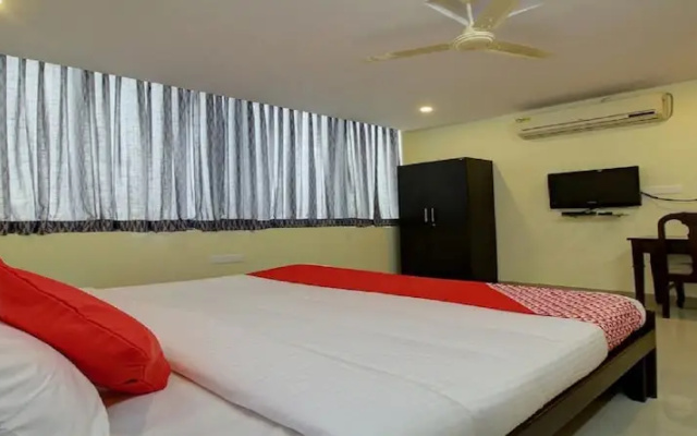 OYO 15564 Felicity Inn